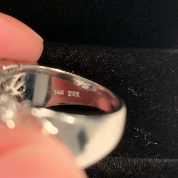 14K White Gold Round & Baguette Diamond Band - Picture 6 of 7